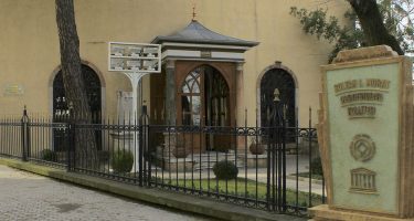 Bursa Şehit Murad Han Gazi Camii